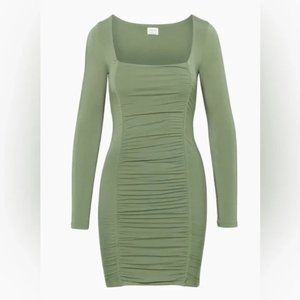Aritzia Wilfred Lydia Dress